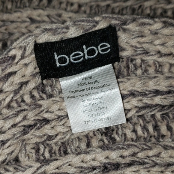 bebe Scraf - Picture 4 of 5